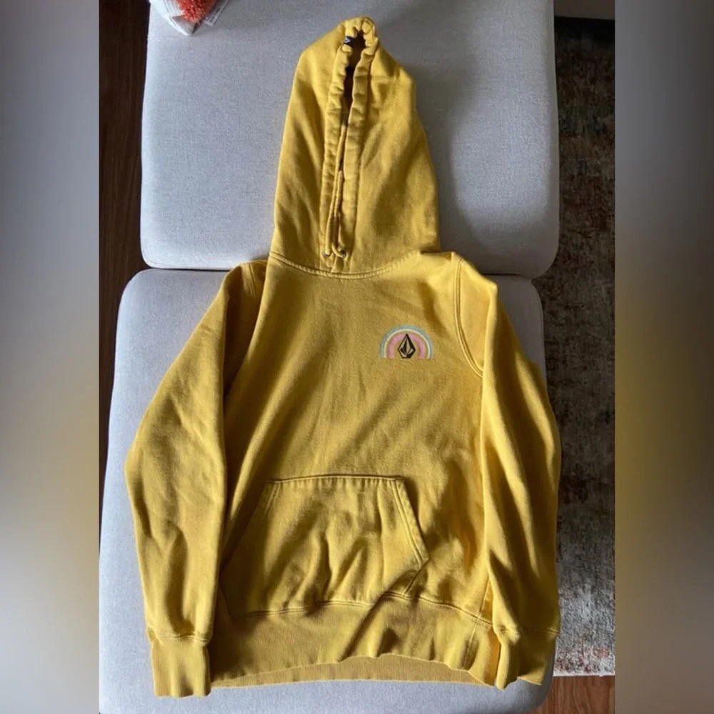 Volcom hoodie - Picture 1 of 3